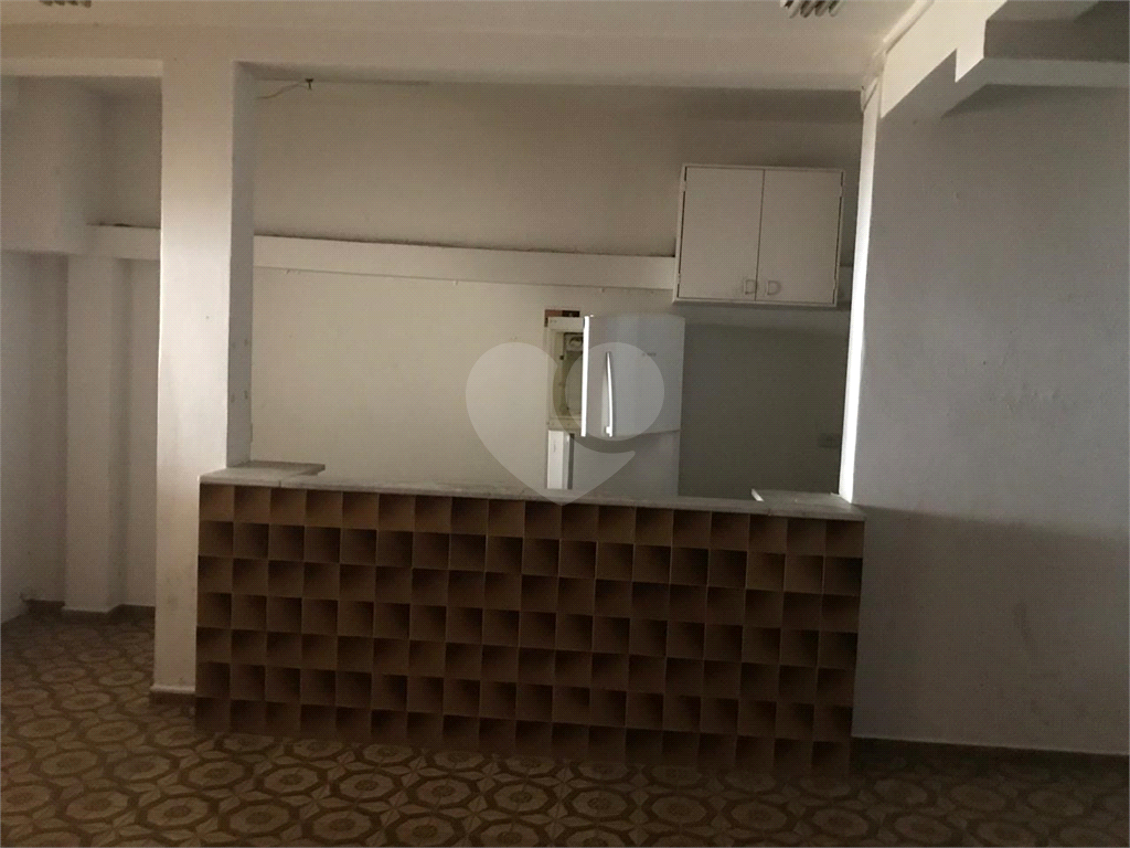 Prédio em Santana com 600 metros