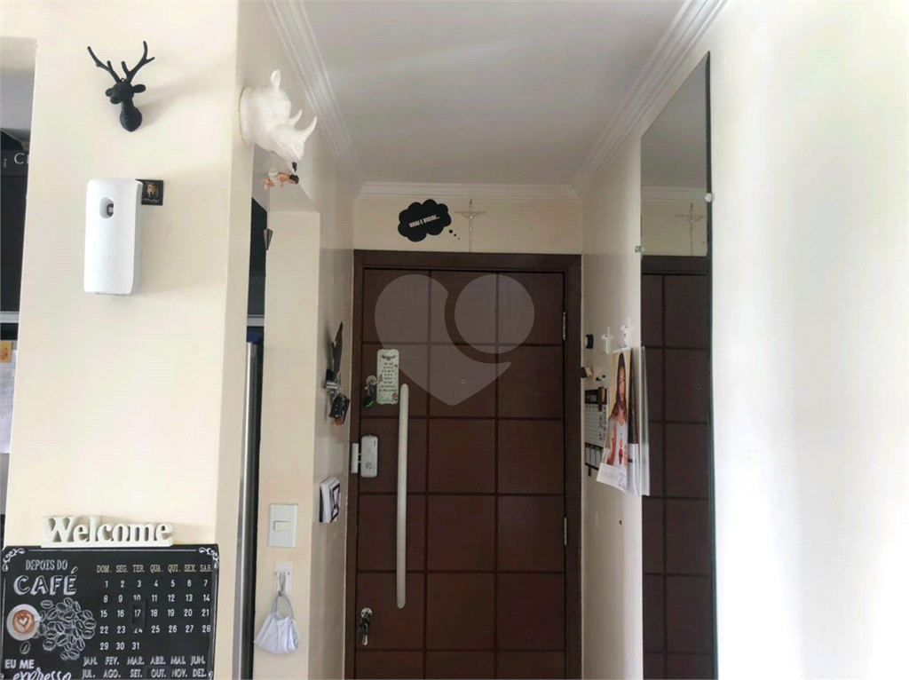 Apartamento à venda com 3 quartos, 54m² - Foto 17