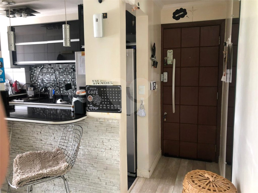 Apartamento à venda com 3 quartos, 54m² - Foto 4