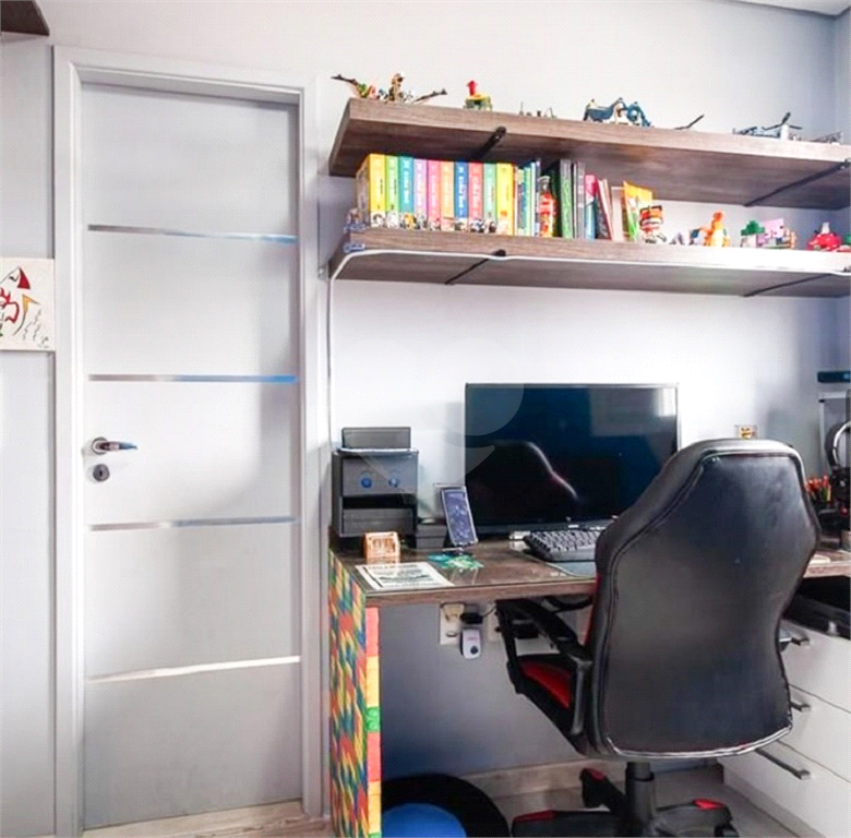 APARTAMENTO em VILA GUILHERME