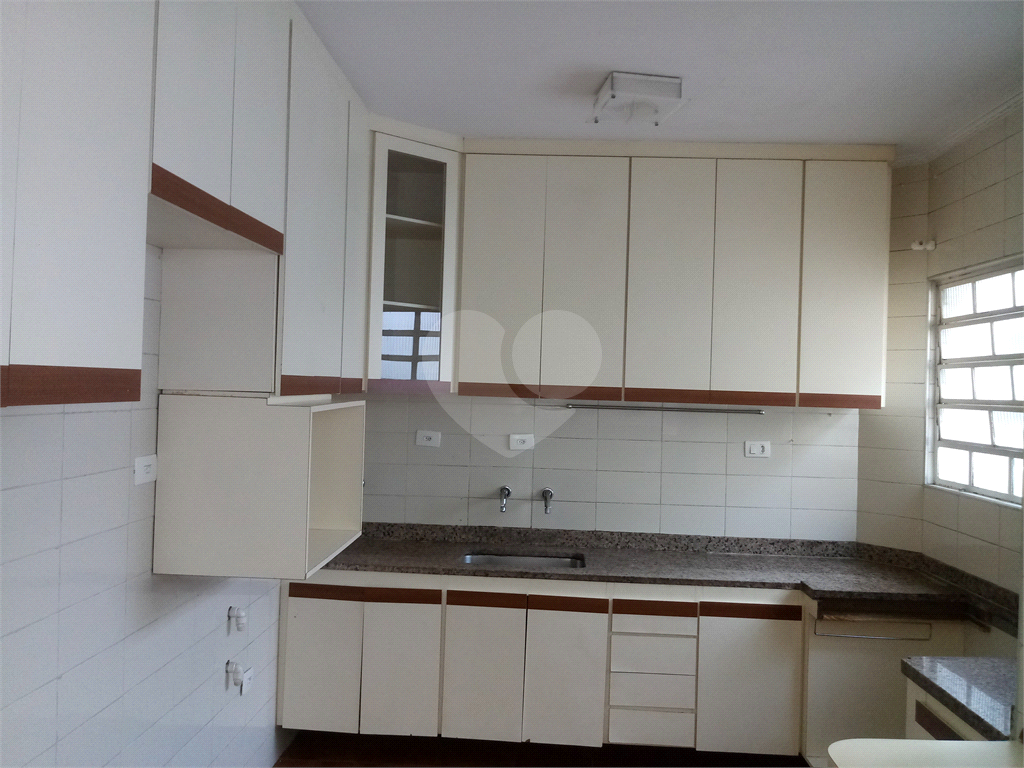 Sobrado na Vila Paulicéia com 150 metros de construção 