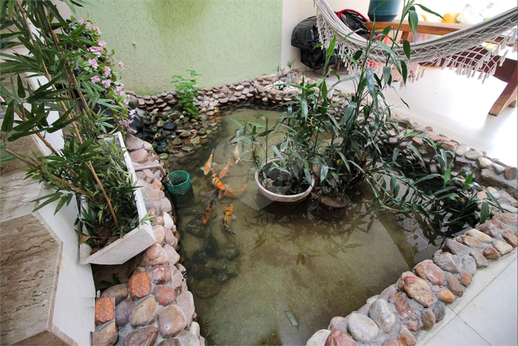 Sobrado de alto padrão à venda no Jardim Guapira, região do Tremembé