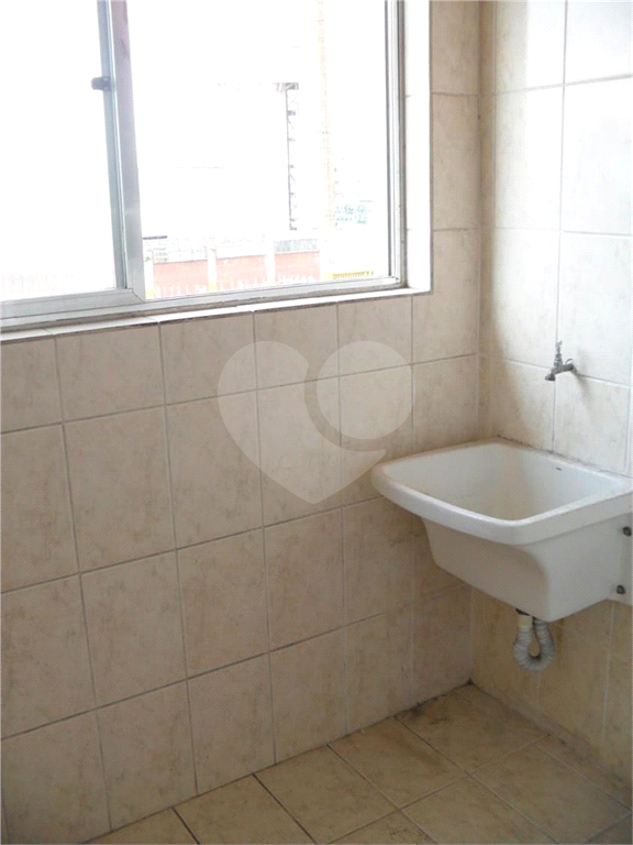 APARTAMENTO em CIDADE NAÚTICA