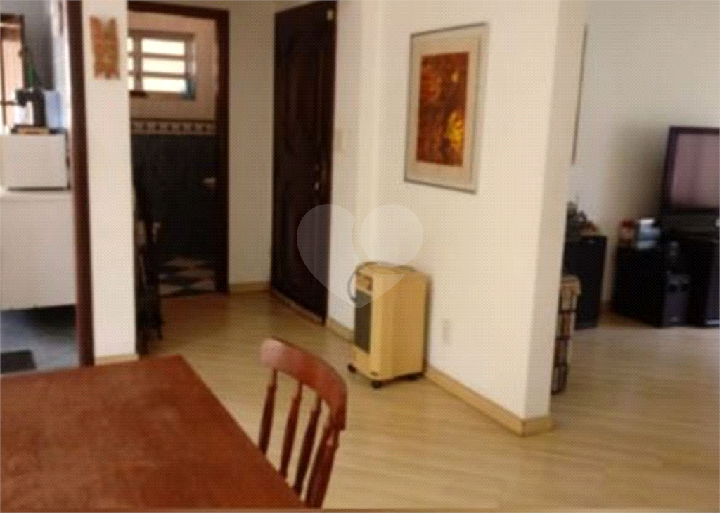 Casa com piscina no Tremembé