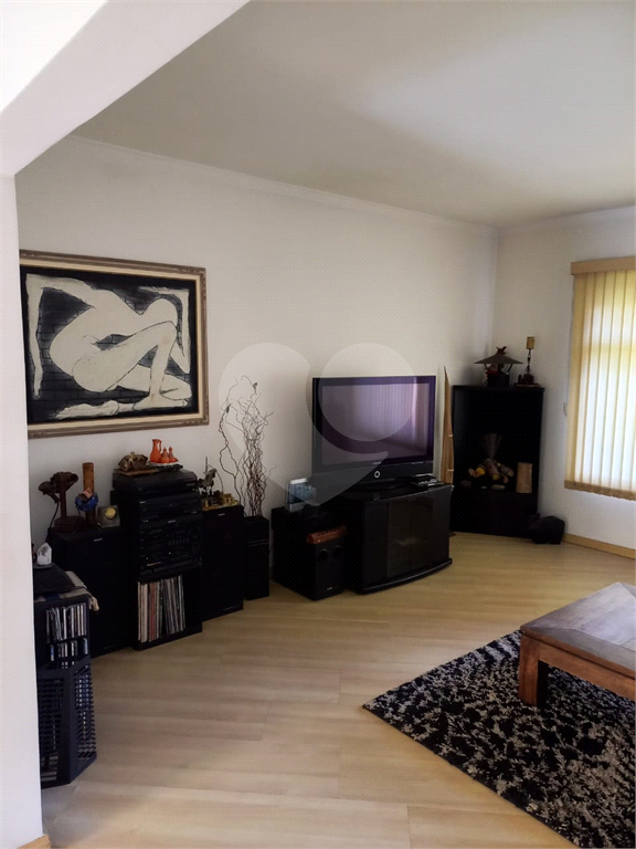 Casa com piscina no Tremembé