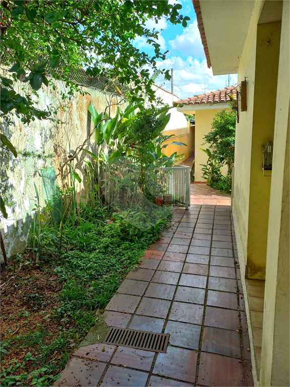 Casa com piscina no Tremembé
