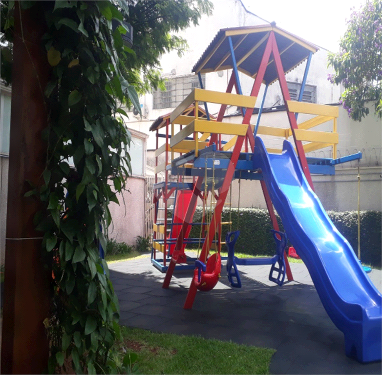 APARTAMENTO em VILA GUILHERME