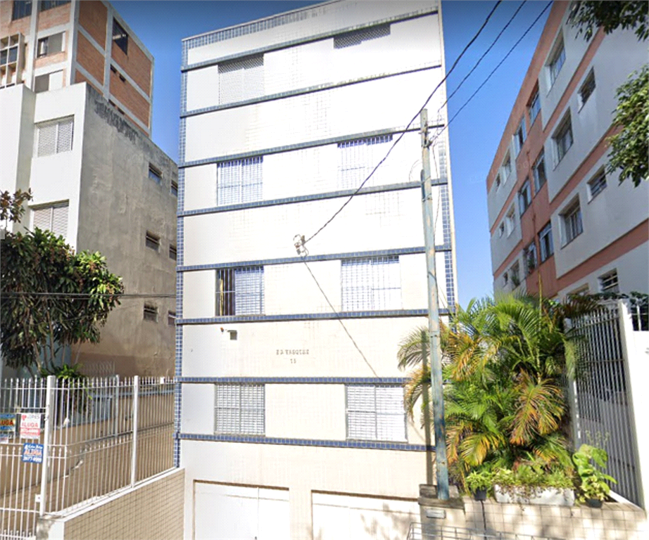 APARTAMENTO em SANTANA