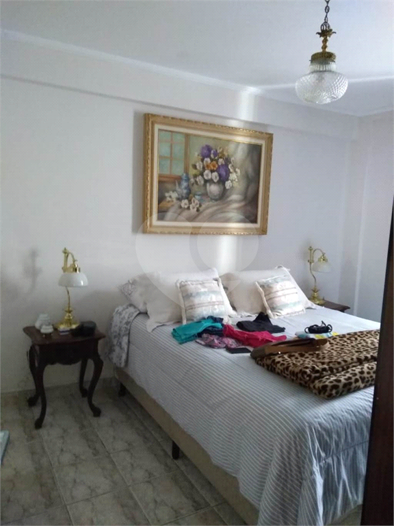 APARTAMENTO em SANTANA