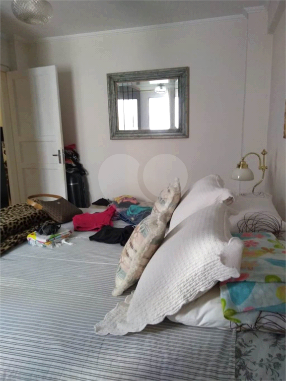 APARTAMENTO em SANTANA