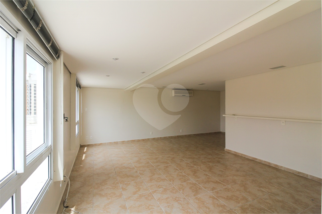 COBERTURA DUPLEX À VENDA COM 3 QUARTOS E 5 VAGAS NO ALTO DA LAPA