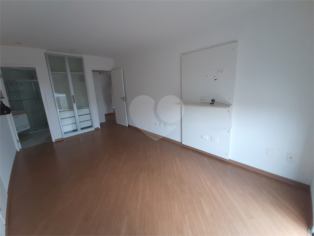 Apartamento 03 quartos para venda na Água fria em São Paulo/SP