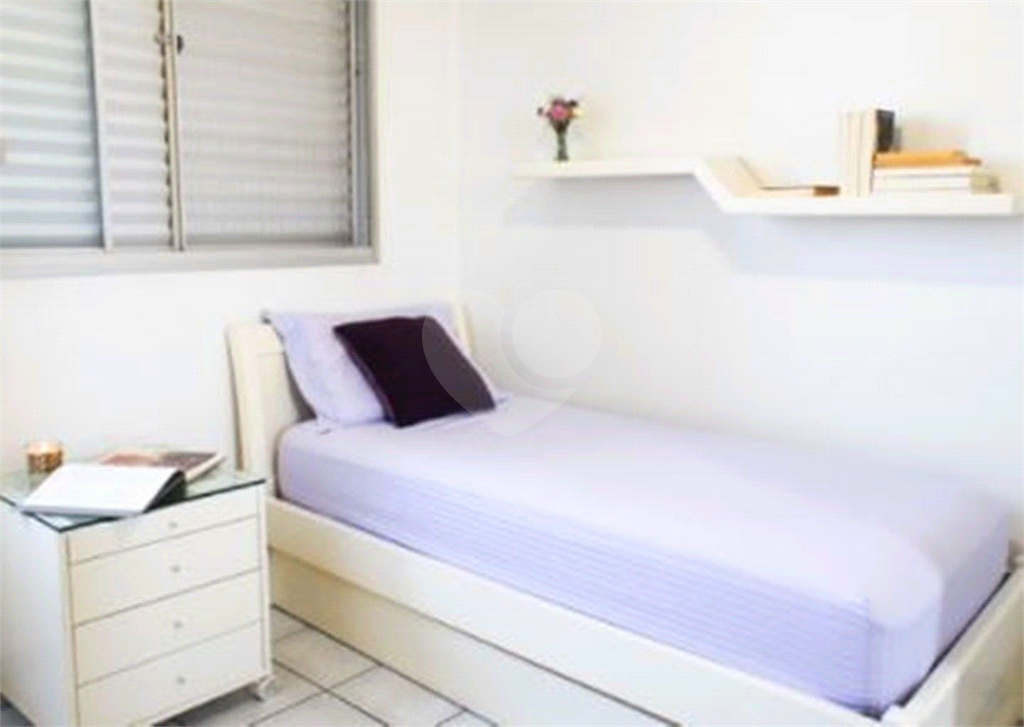 APARTAMENTO em VILA SANTA CATARINA