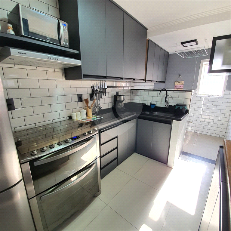 APARTAMENTO em MOEMA
