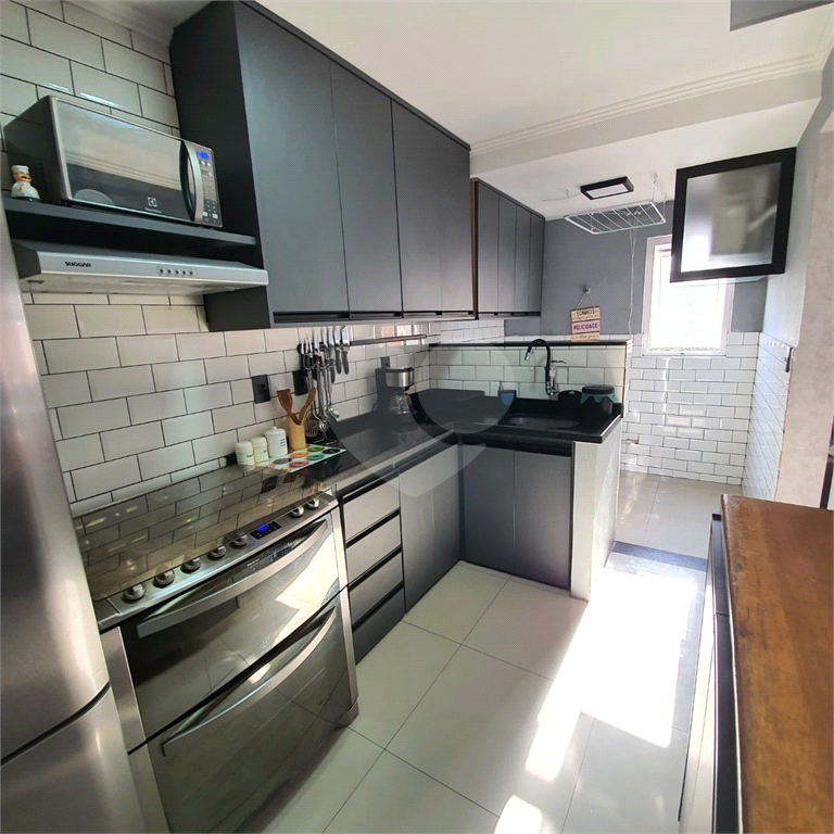 APARTAMENTO em MOEMA