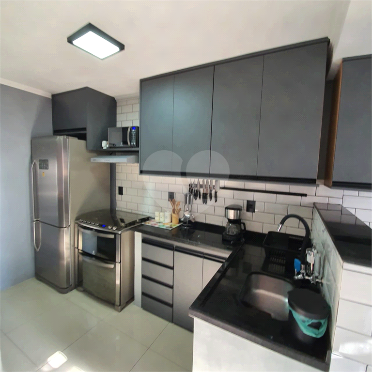 APARTAMENTO em MOEMA