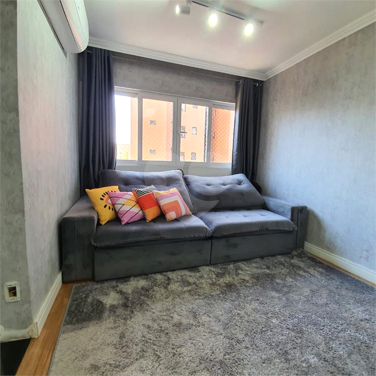 APARTAMENTO em MOEMA