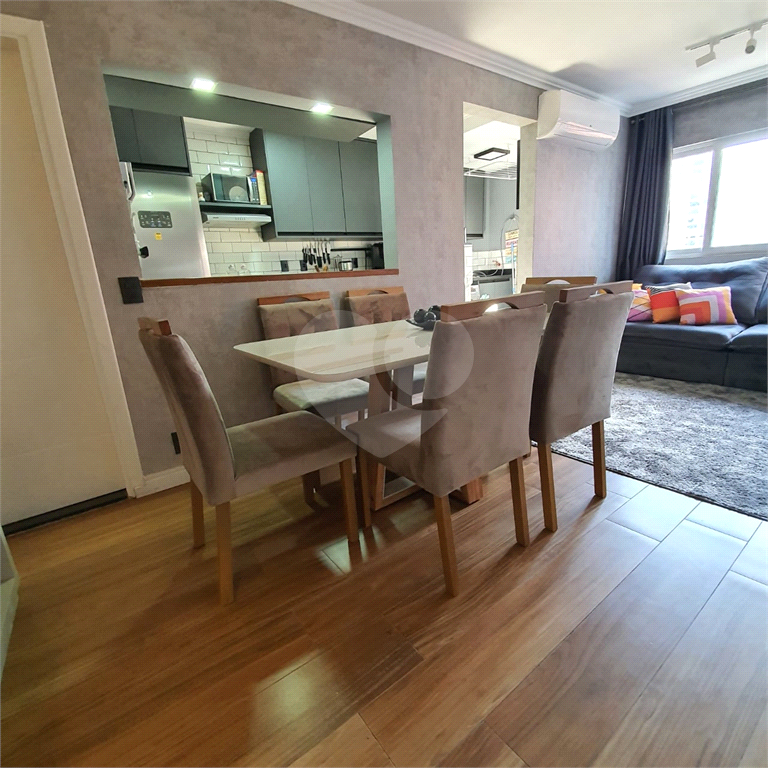 APARTAMENTO em MOEMA