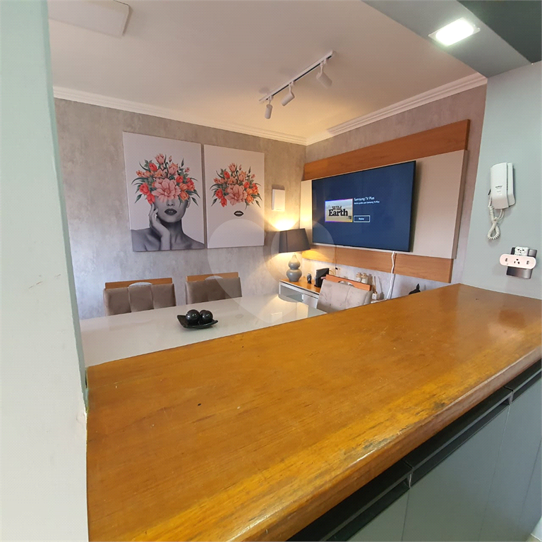 APARTAMENTO em MOEMA