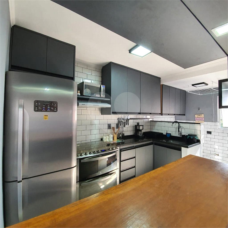 APARTAMENTO em MOEMA