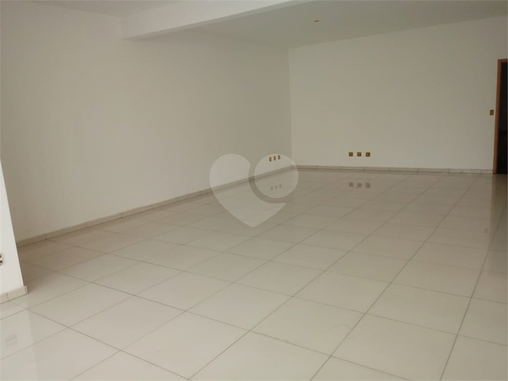 Prédio Inteiro Zona Leste