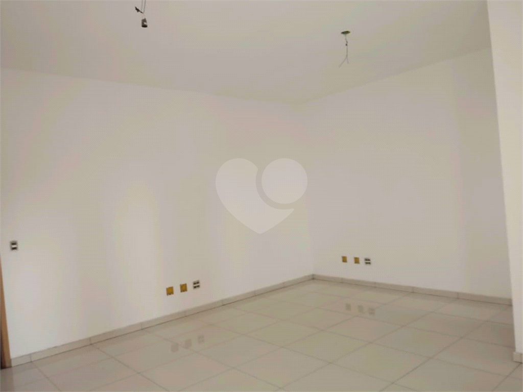 Prédio Inteiro Zona Leste