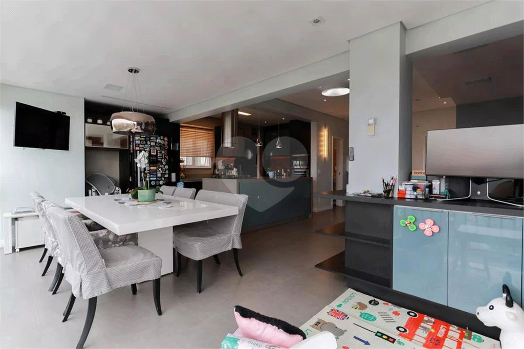 Cobertura á venda na Parada Inglesa