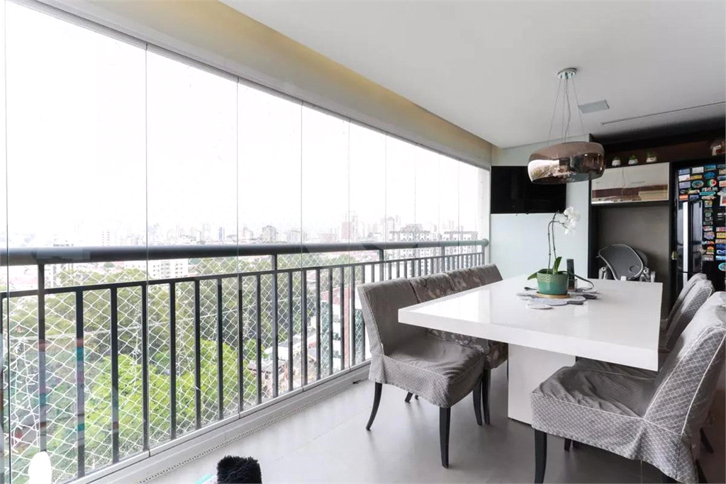 Cobertura á venda na Parada Inglesa