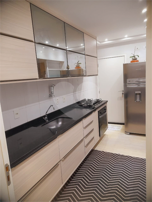 APARTAMENTO em TATUAPÉ
