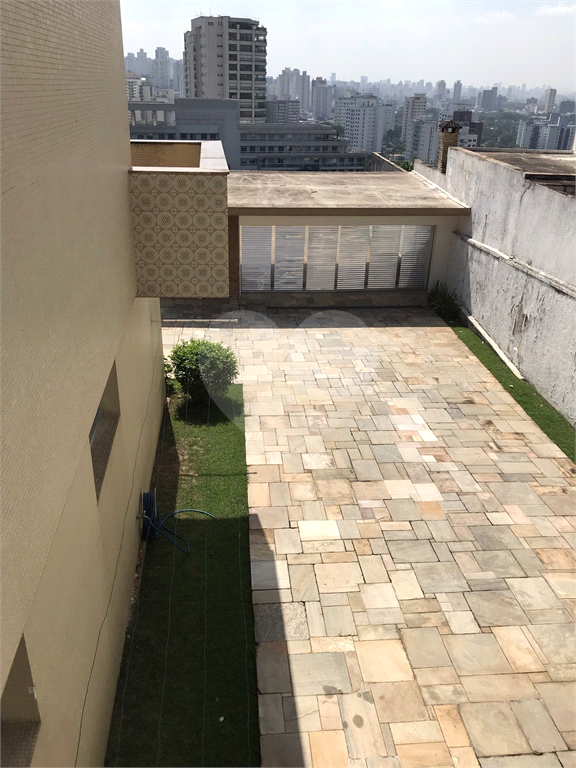 SOBRADO em SANTANA