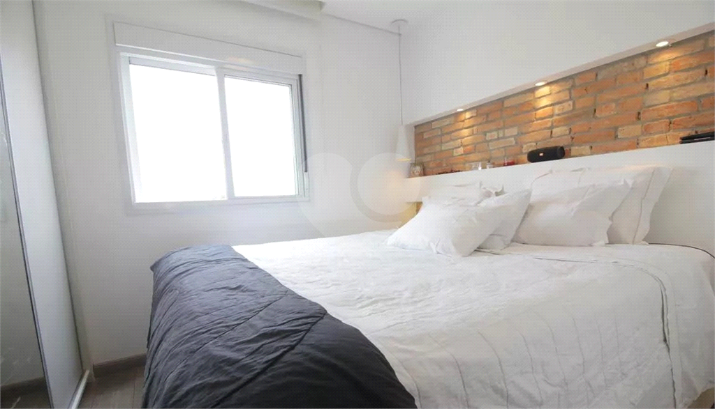 APARTAMENTO em MORUMBI