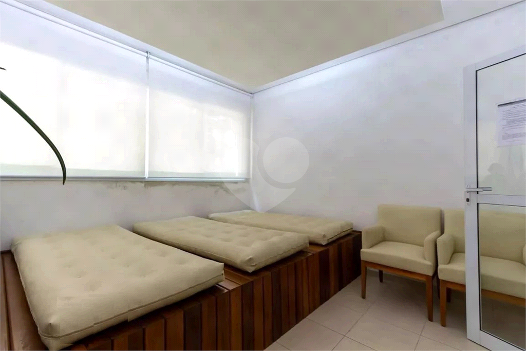 APARTAMENTO em MORUMBI