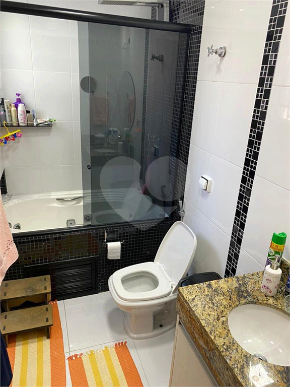 BELÍSSIMO SOBRADO COM TRES SUITES - VILA NIVI - TUCURUVI