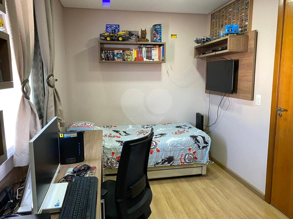 BELÍSSIMO SOBRADO COM TRES SUITES - VILA NIVI - TUCURUVI