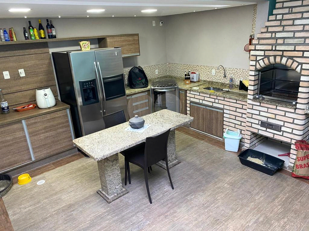 BELÍSSIMO SOBRADO COM TRES SUITES - VILA NIVI - TUCURUVI