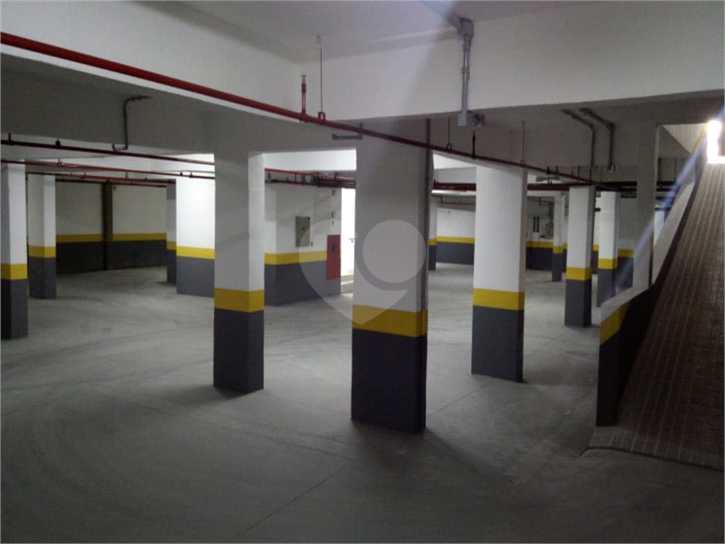 Prédio comercial no centro de São Bernardo do Campo