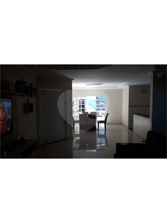 Lindo sobrado alto padrão  com 250m² de área construída no Jd City.