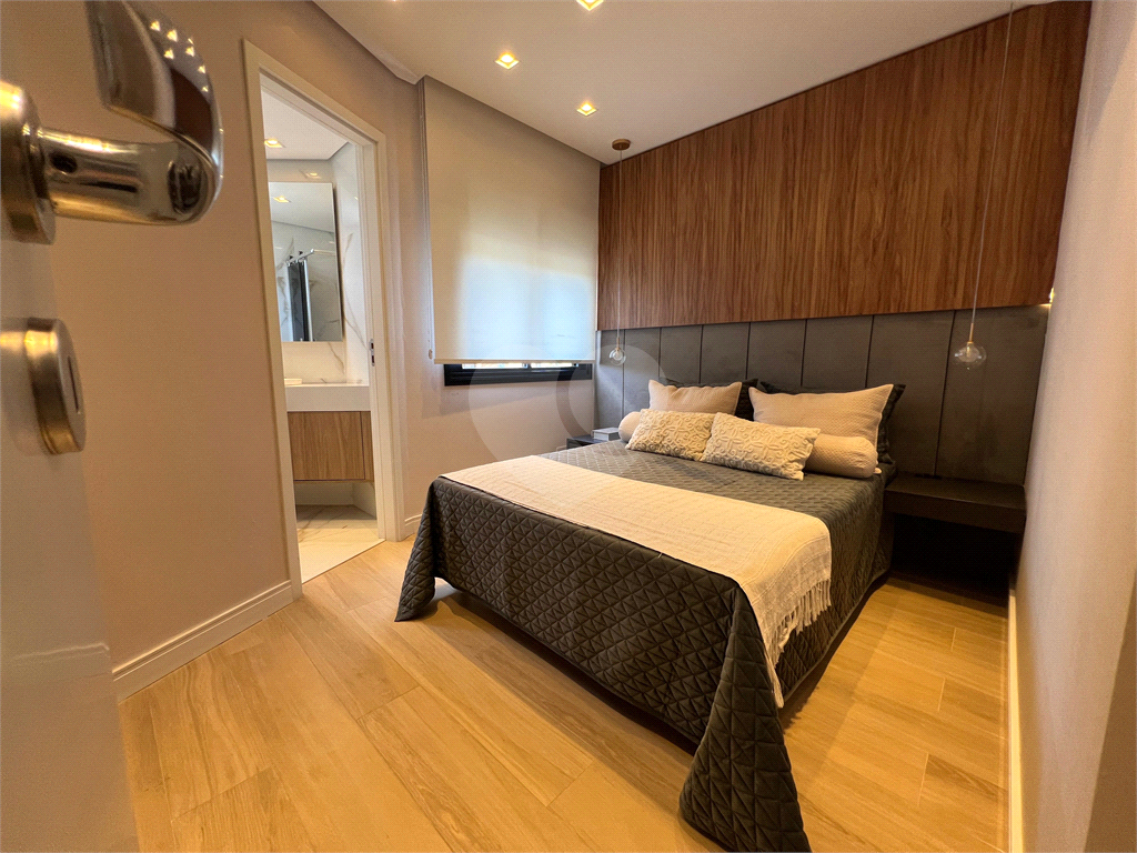 Apartamento NOVO, a venda, com 2 dormitórios, sendo 1 suíte, amplo terraço gourmet, 2 vagas/Santana
