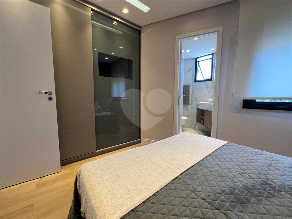 Apartamento NOVO, a venda, com 2 dormitórios, sendo 1 suíte, amplo terraço gourmet, 2 vagas/Santana