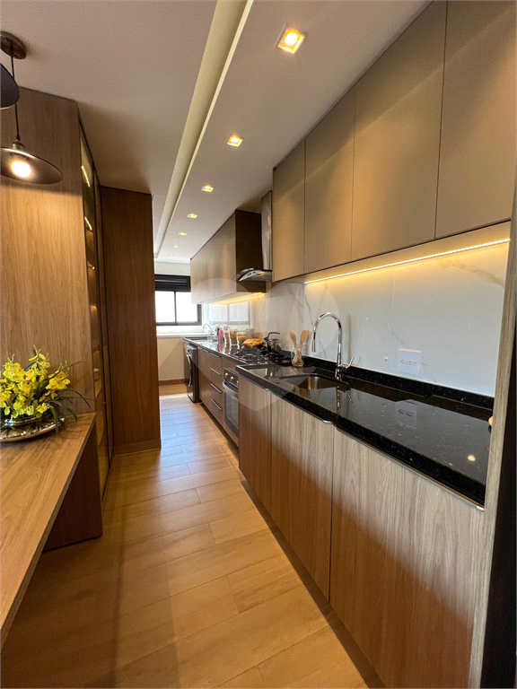 Apartamento NOVO, a venda, com 2 dormitórios, sendo 1 suíte, amplo terraço gourmet, 2 vagas/Santana