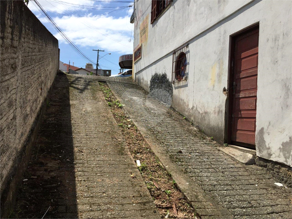 Terreno - 1.200m2 - Área para construção residencial ou comercial