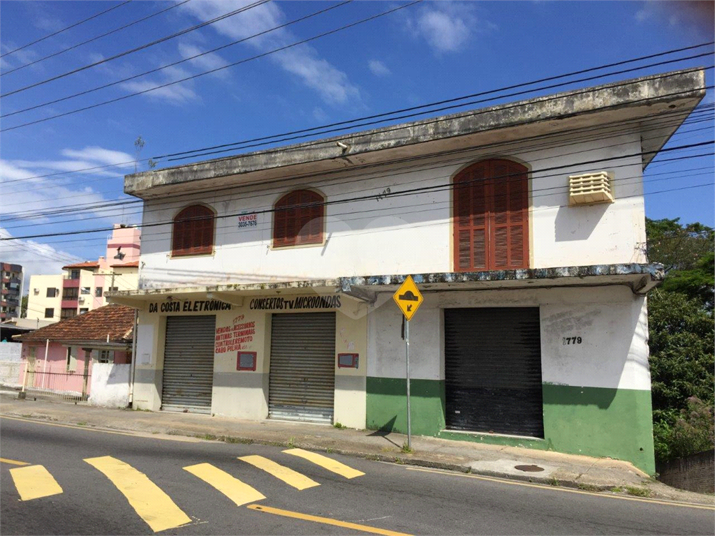 Terreno - 1.200m2 - Área para construção residencial ou comercial