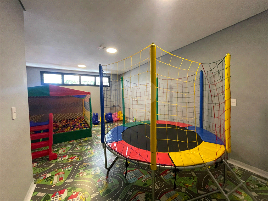 Apartamento novo com 2 quartos à venda na Santa Teresinha!!