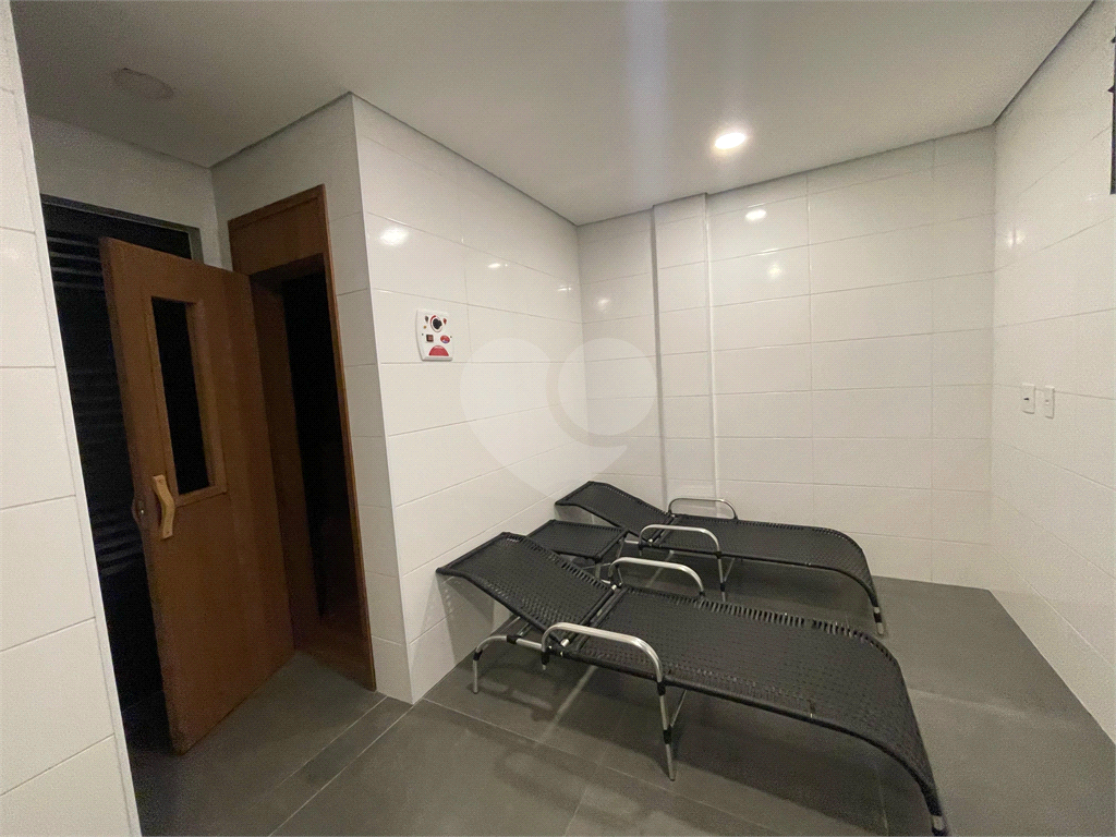Apartamento novo com 2 quartos à venda na Santa Teresinha!!
