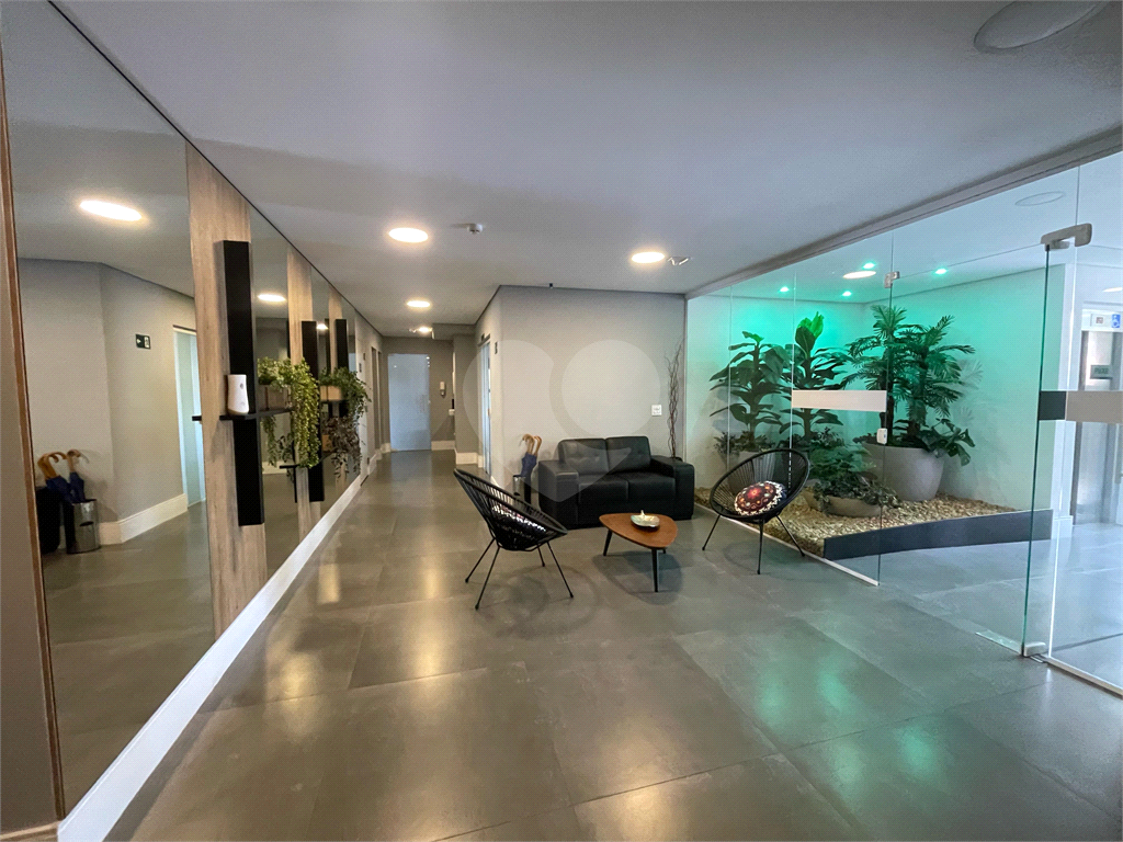 Apartamento novo com 2 quartos à venda na Santa Teresinha!!