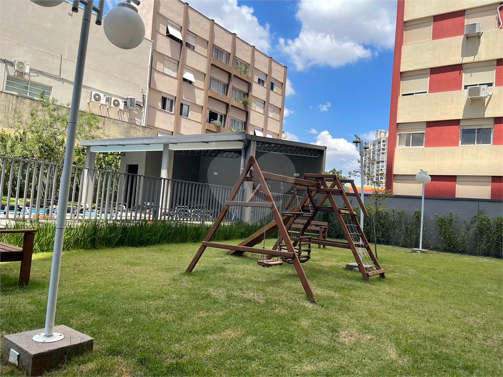 Apartamento novo com 2 quartos à venda na Santa Teresinha!!