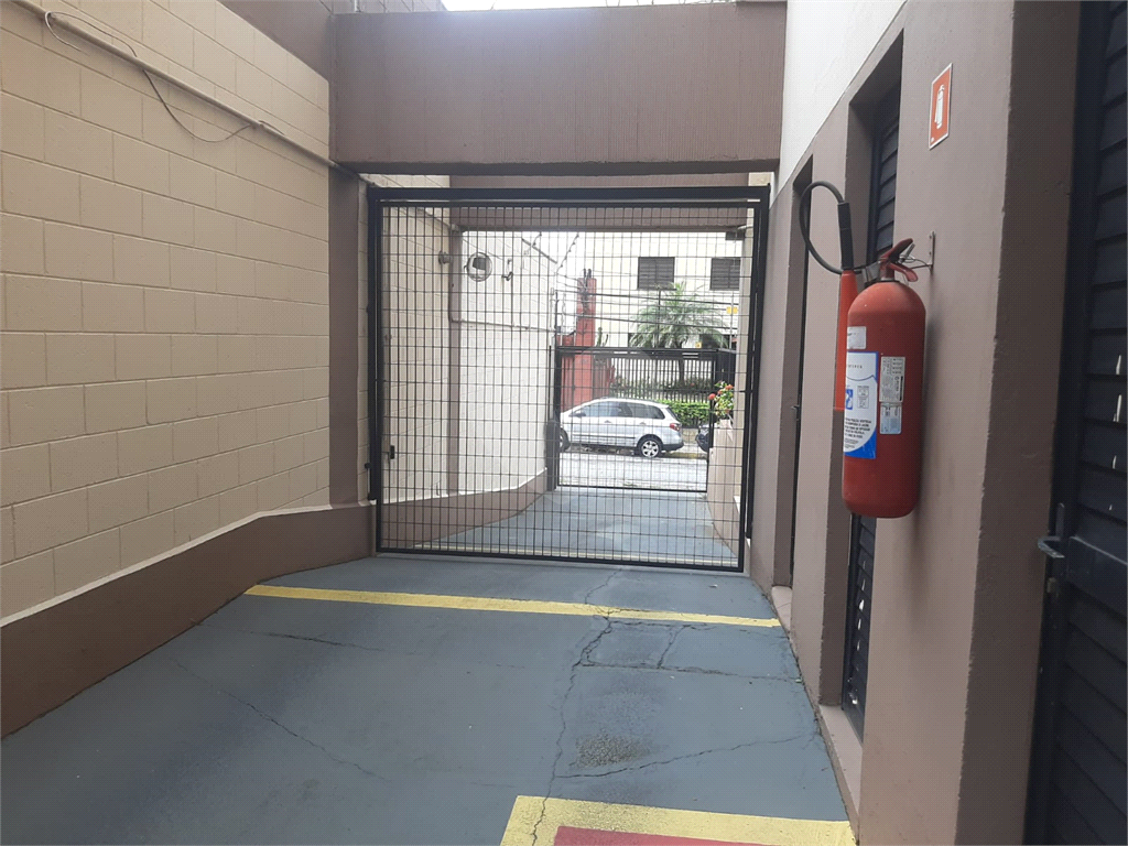 Apartamento à venda e aluguel com 2 quartos, 60m² - Foto 6