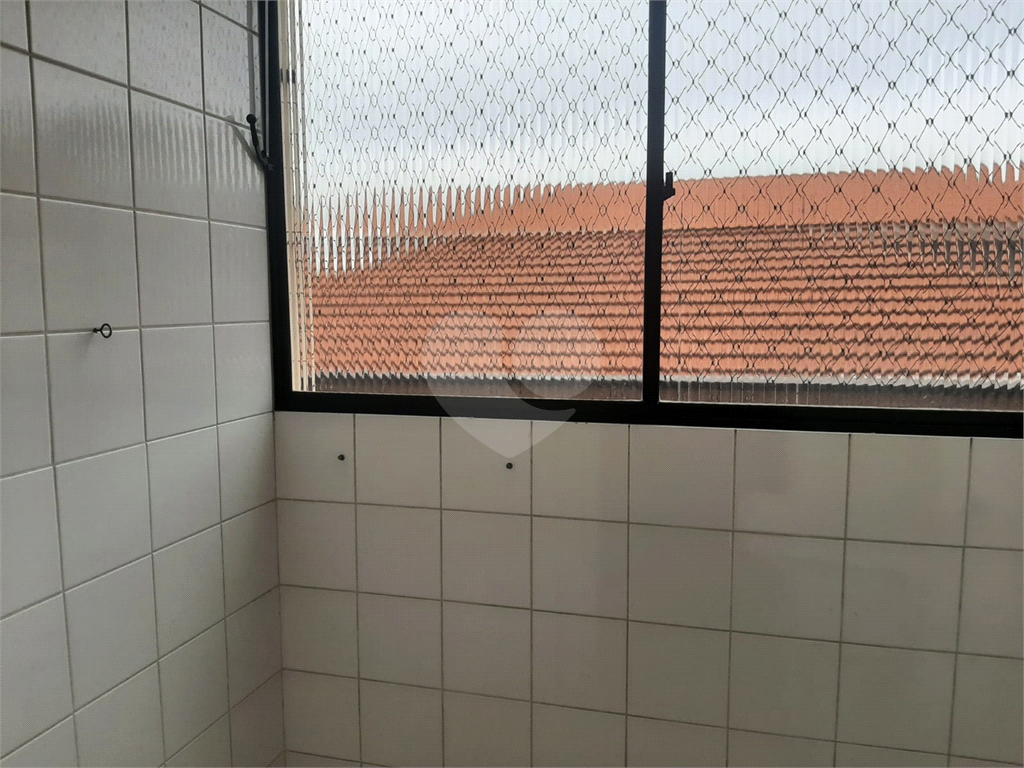 Apartamento à venda e aluguel com 2 quartos, 60m² - Foto 24