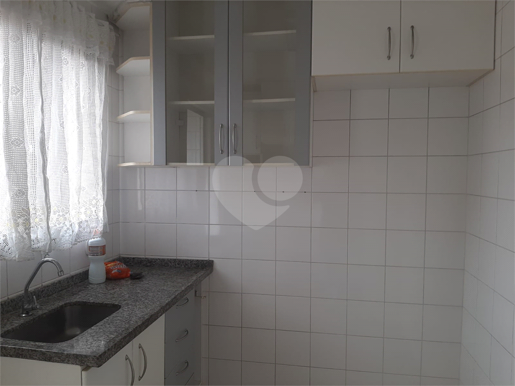 Apartamento à venda e aluguel com 2 quartos, 60m² - Foto 25