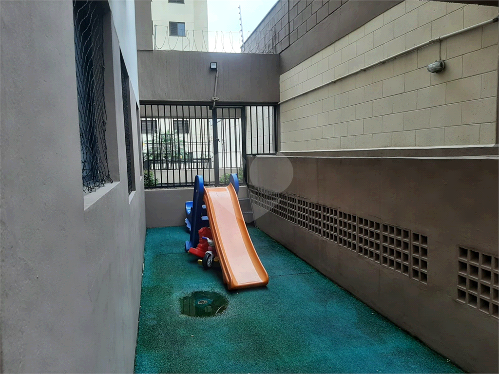Apartamento à venda e aluguel com 2 quartos, 60m² - Foto 5